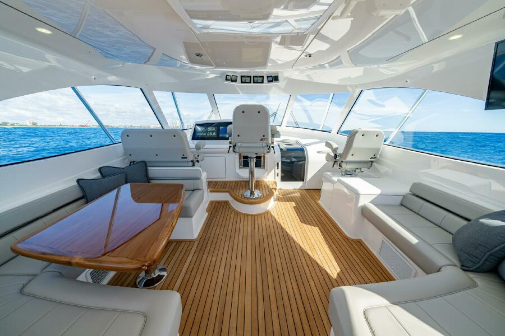 Slide: The Image of Viking 54 Sport Tower 2025 - 4527511