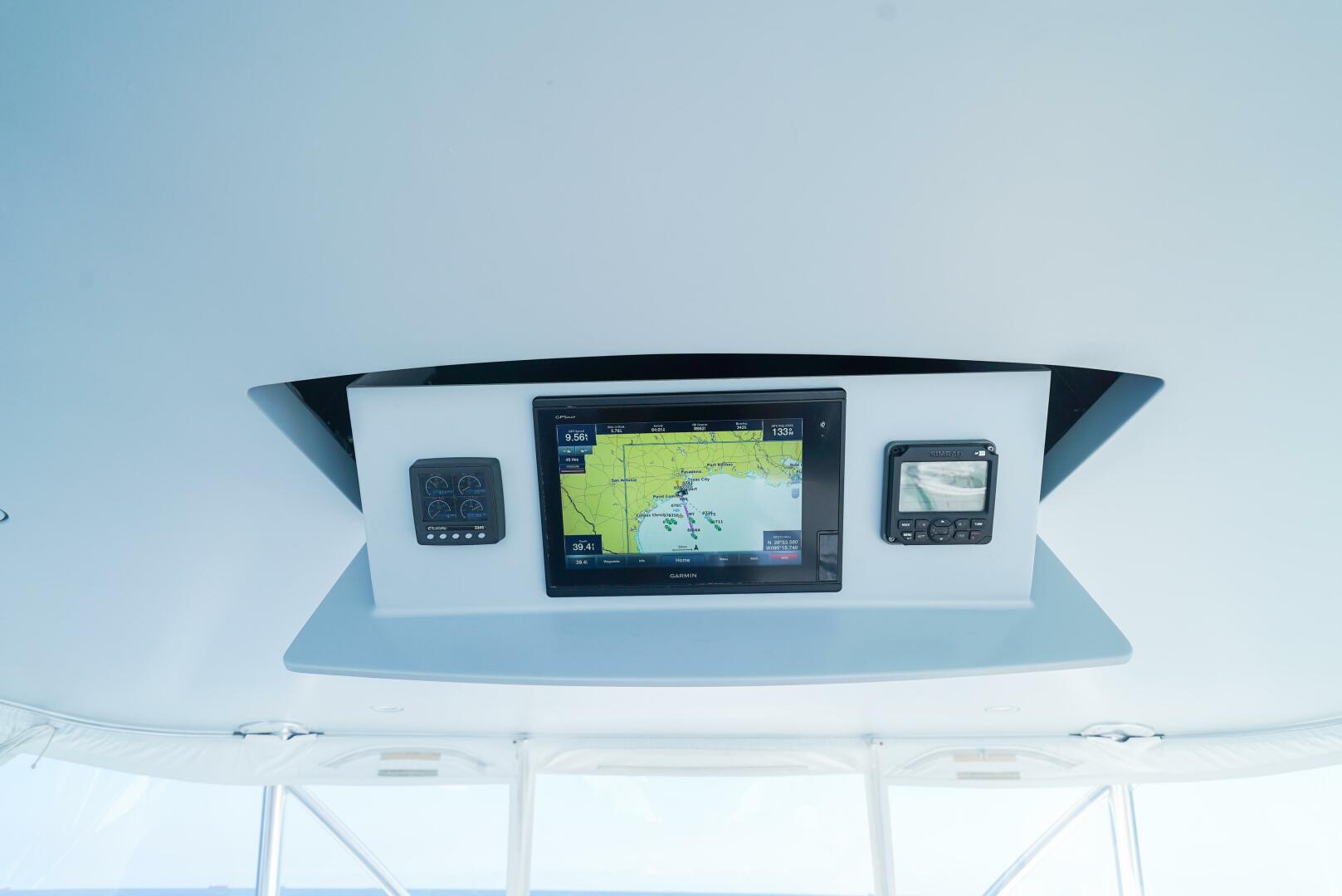 Slide: The Image of 2013 Viking 55 Convertible Synchronicity - 4686493