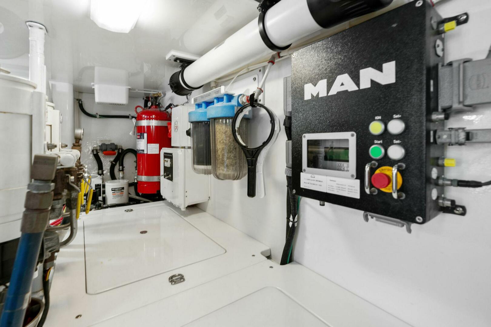 Slide: The Image of 2016 Viking 55 Convertible TUNA TANGO - 47
