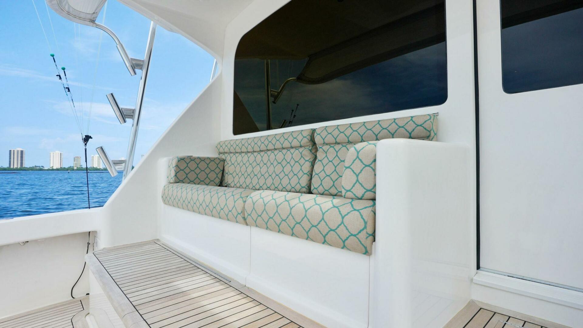 Slide: The Image of 2006 Viking 56 Convertible TRUE GRIT - 4657661