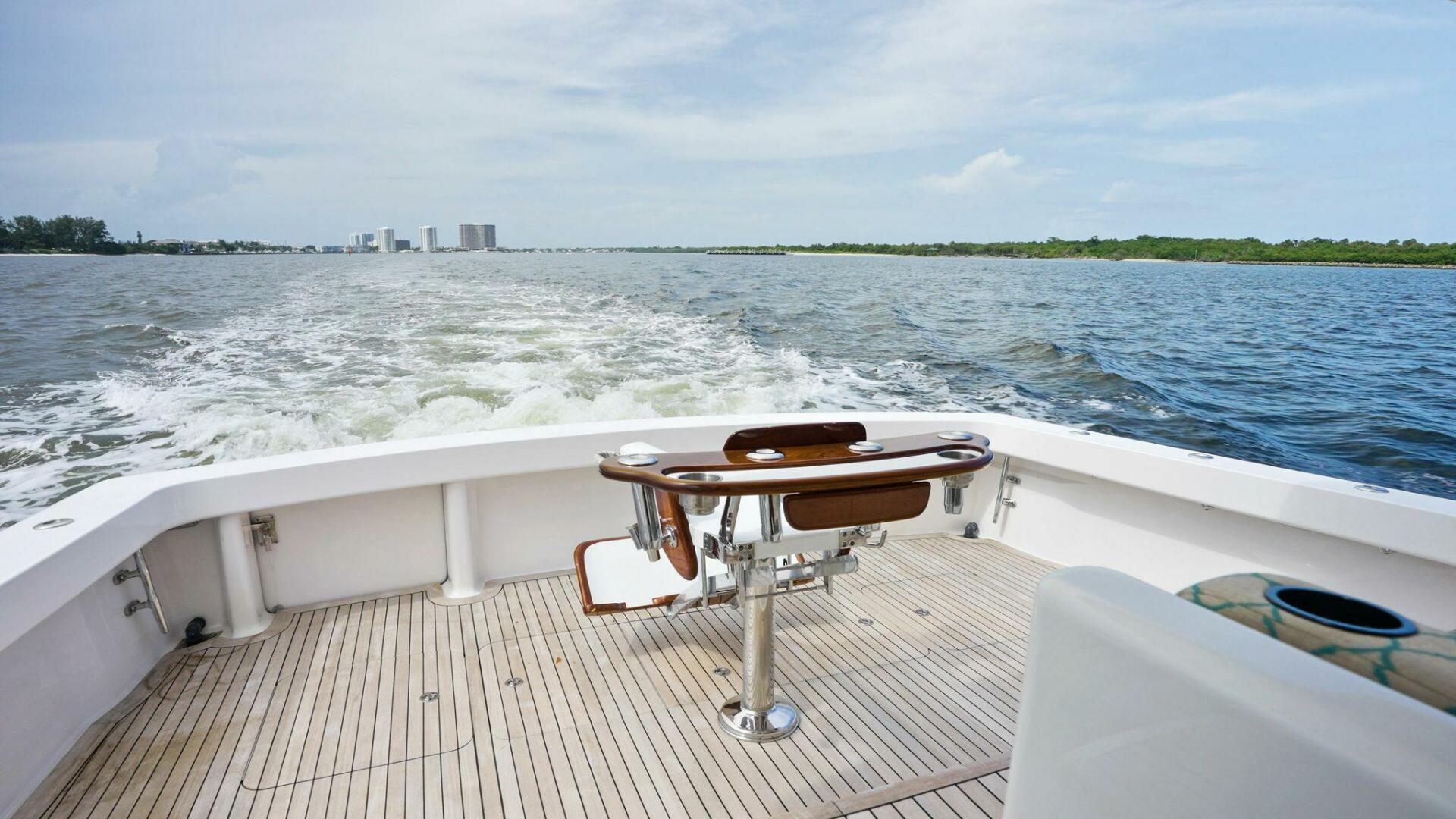 Slide: The Image of 2006 Viking 56 Convertible TRUE GRIT - 4657662