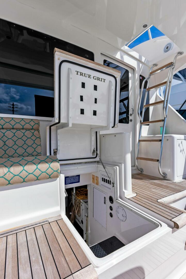 Slide: The Image of 2006 Viking 56 Convertible TRUE GRIT - 4657686