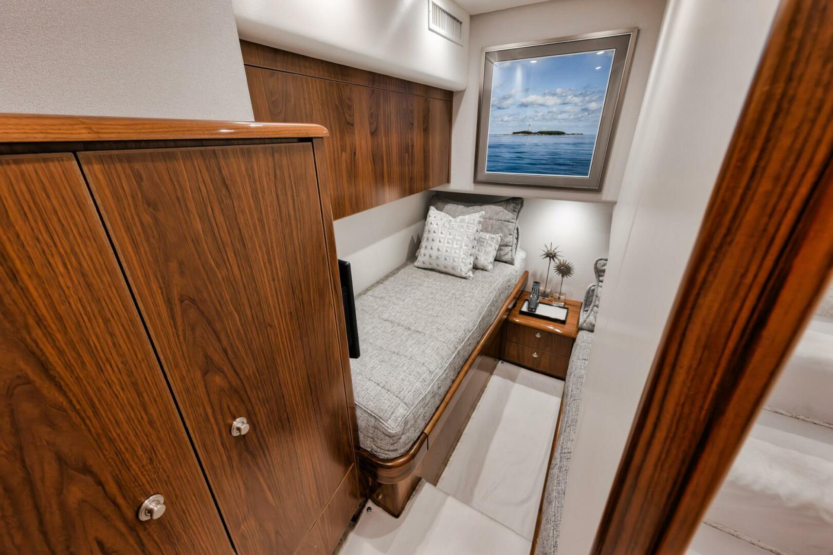 Slide: The Image of Viking 58 Convertible 2022 - 5240963