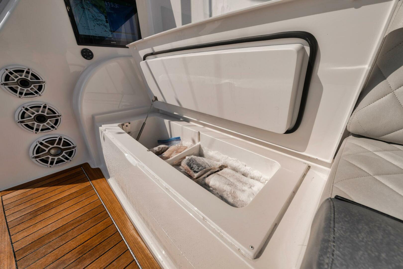 Slide: The Image of Viking 58 Convertible 2022 - 5241022