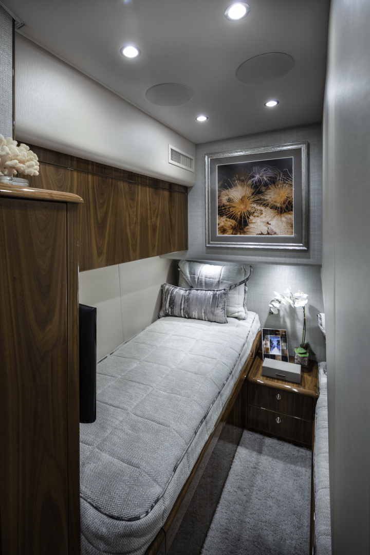 Slide: The Image of Bunk Room - 1213036