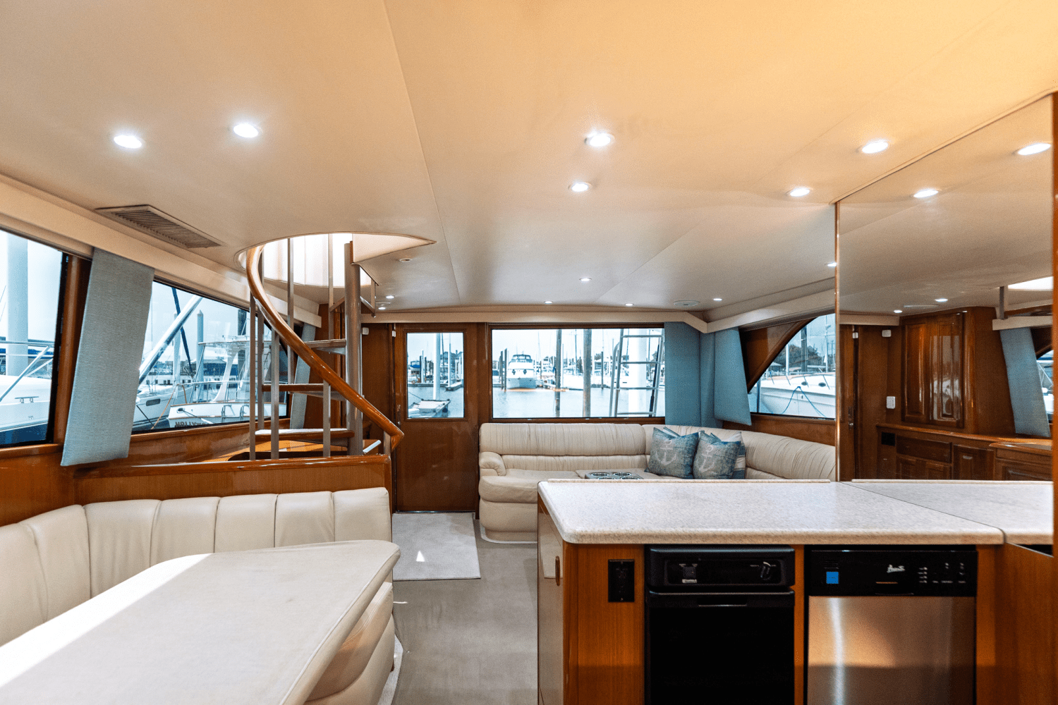 Slide: The Image of Viking 58 EB 2000 - 27