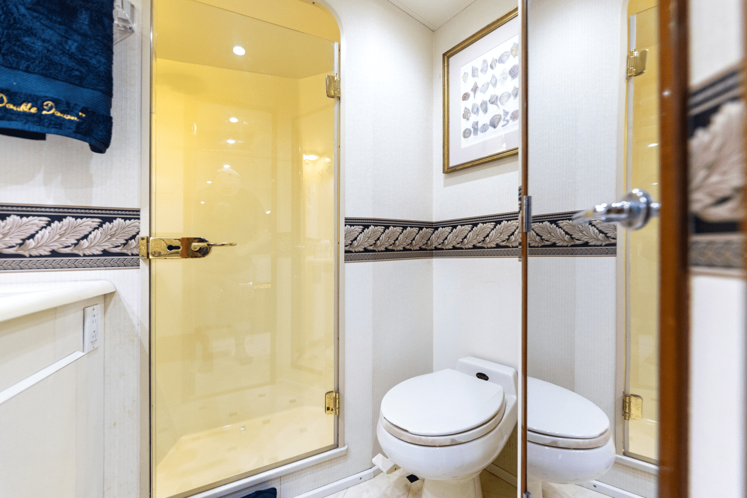 Slide: The Image of Viking 58 EB 2000 - 36