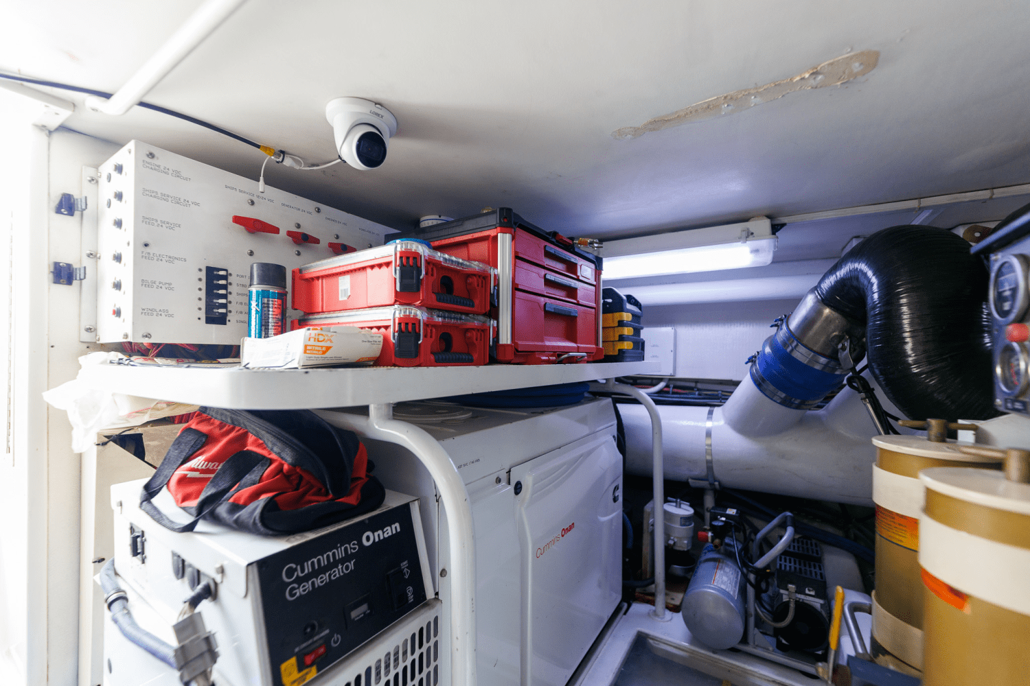 Slide: The Image of Viking 58 EB 2000 - 4