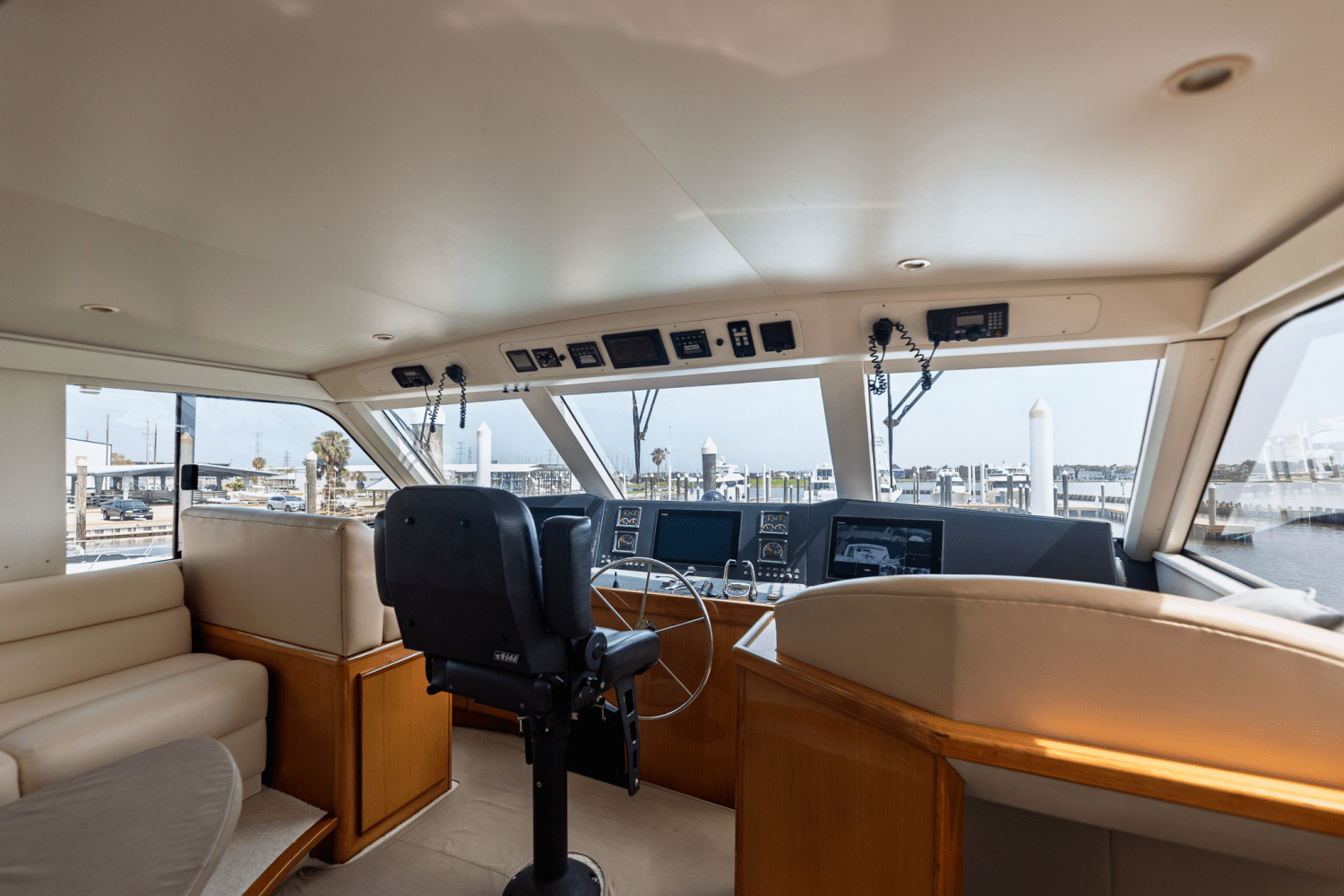 Slide: The Image of Viking 58 EB 2000 - 41