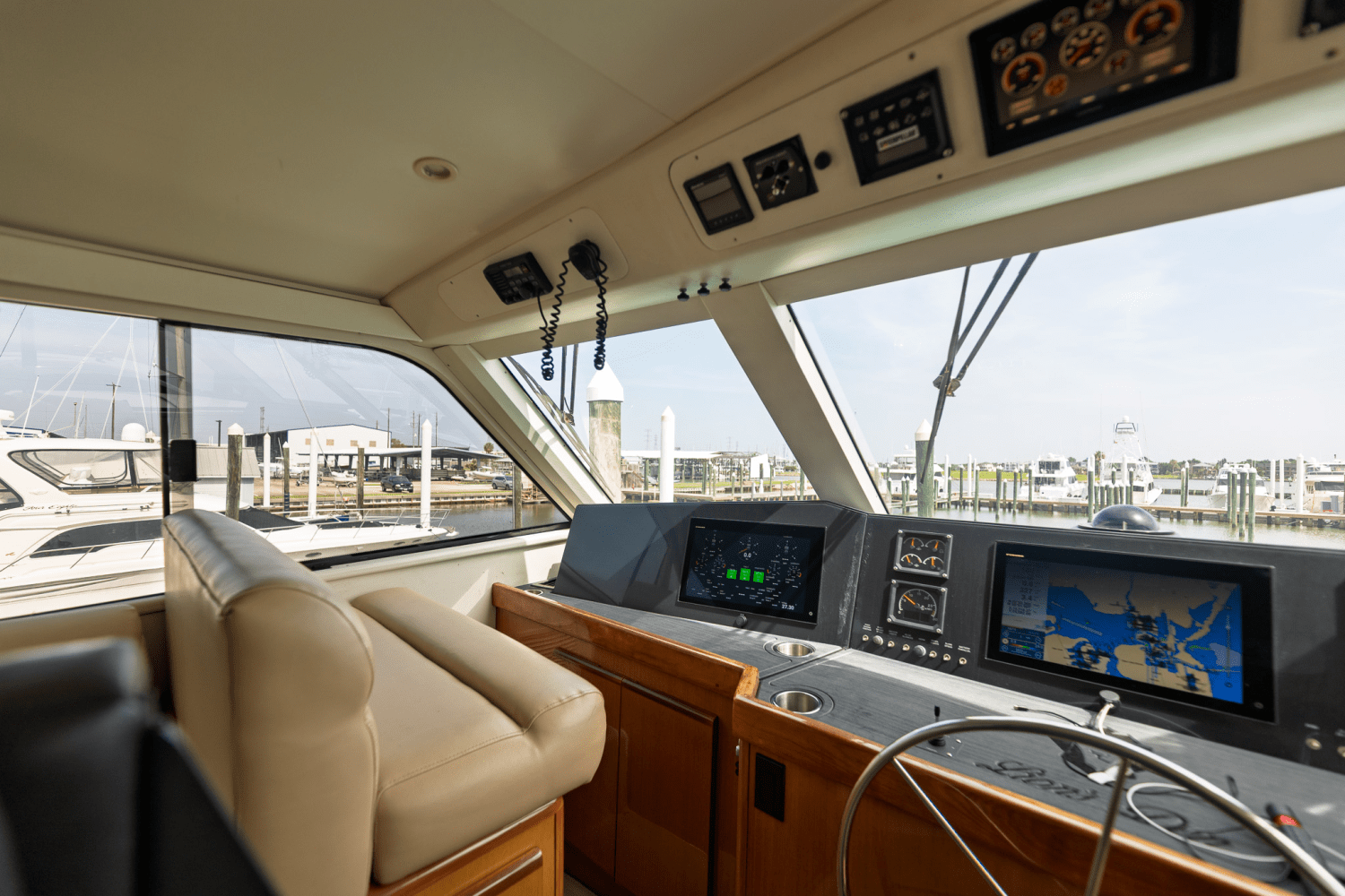 Slide: The Image of Viking 58 EB 2000 - 44