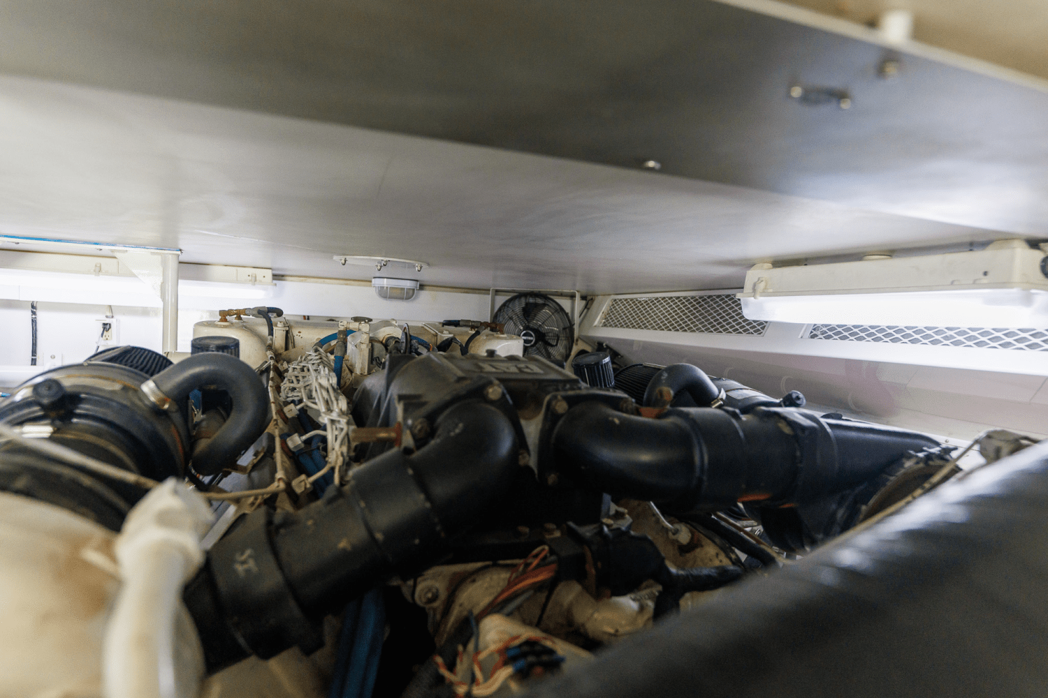 Slide: The Image of Viking 58 EB 2000 - 7