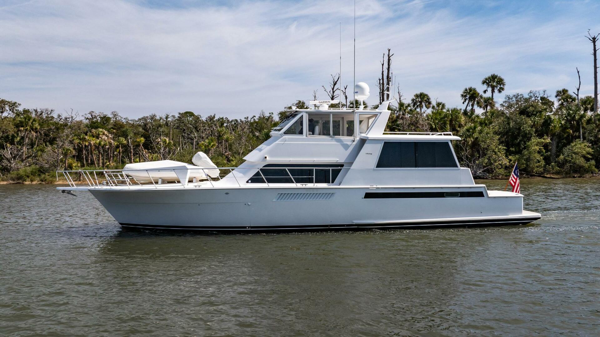 Slide: The Image of Viking 60 Cockpit Sport Yacht 2001 - 5116469