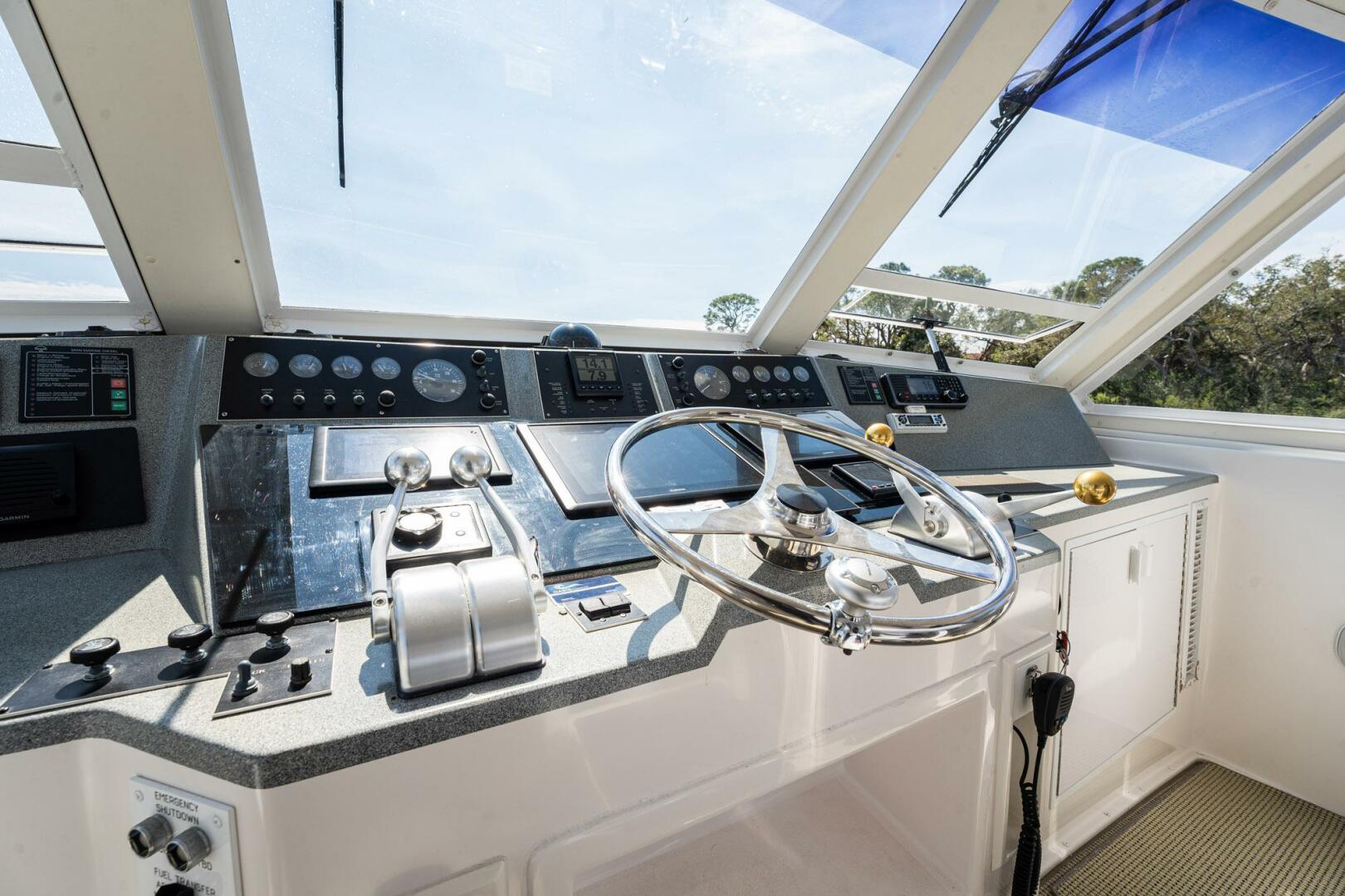 Slide: The Image of Viking 60 Cockpit Sport Yacht 2001 - 5116520