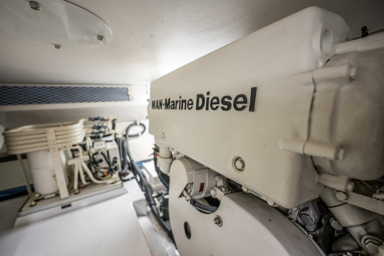 Slide: The Image of Viking 60 Cockpit Sport Yacht 2001 - 5116551