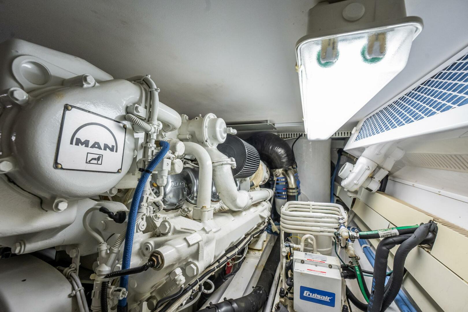 Slide: The Image of Viking 60 Cockpit Sport Yacht 2001 - 5116552