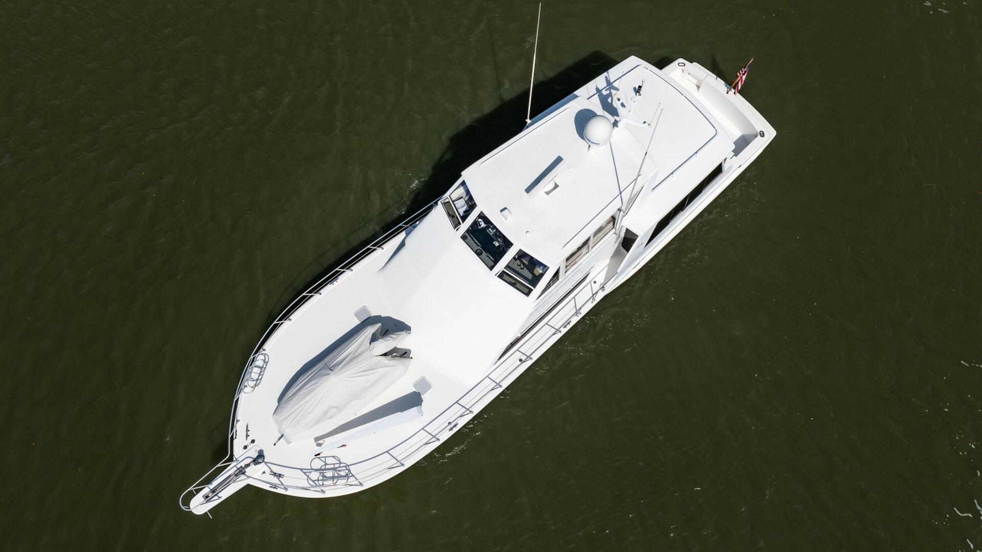 Slide: The Image of Viking 60 Cockpit Sport Yacht 2001 - 5116561