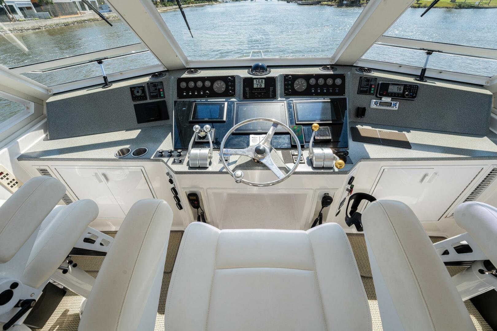 Slide: The Image of Viking 60 Cockpit Sport Yacht 2001 - 5116523