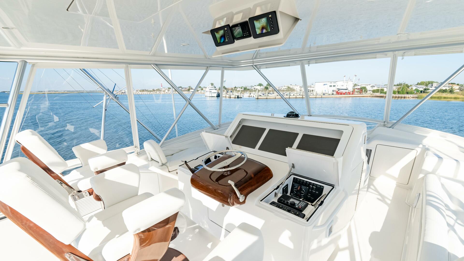 Slide: The Image of Viking 60 Convertible 2011 - 15