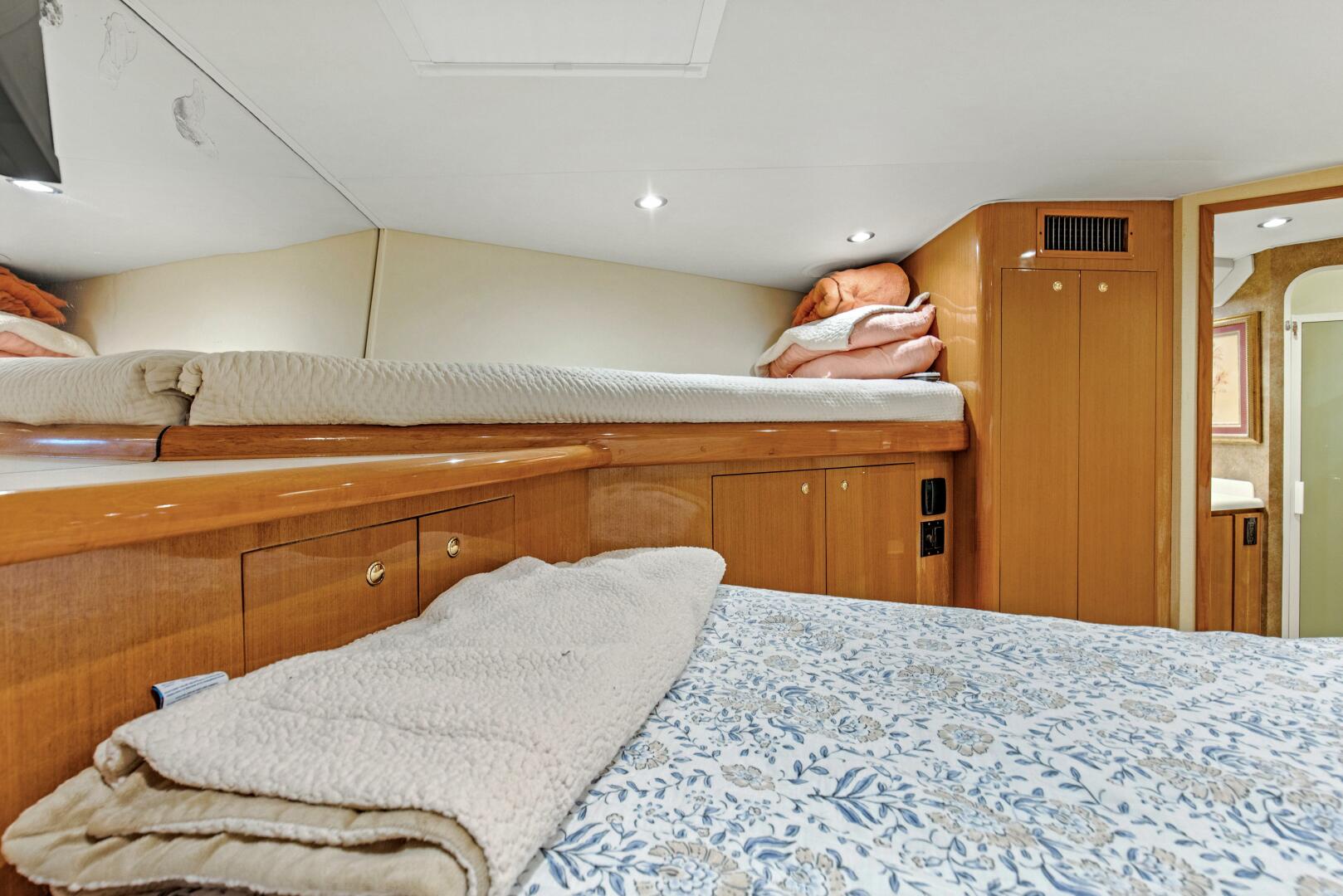 Slide: The Image of 2002 61 Viking Convertible Watusi Forward Stateroom (1) - 4695131