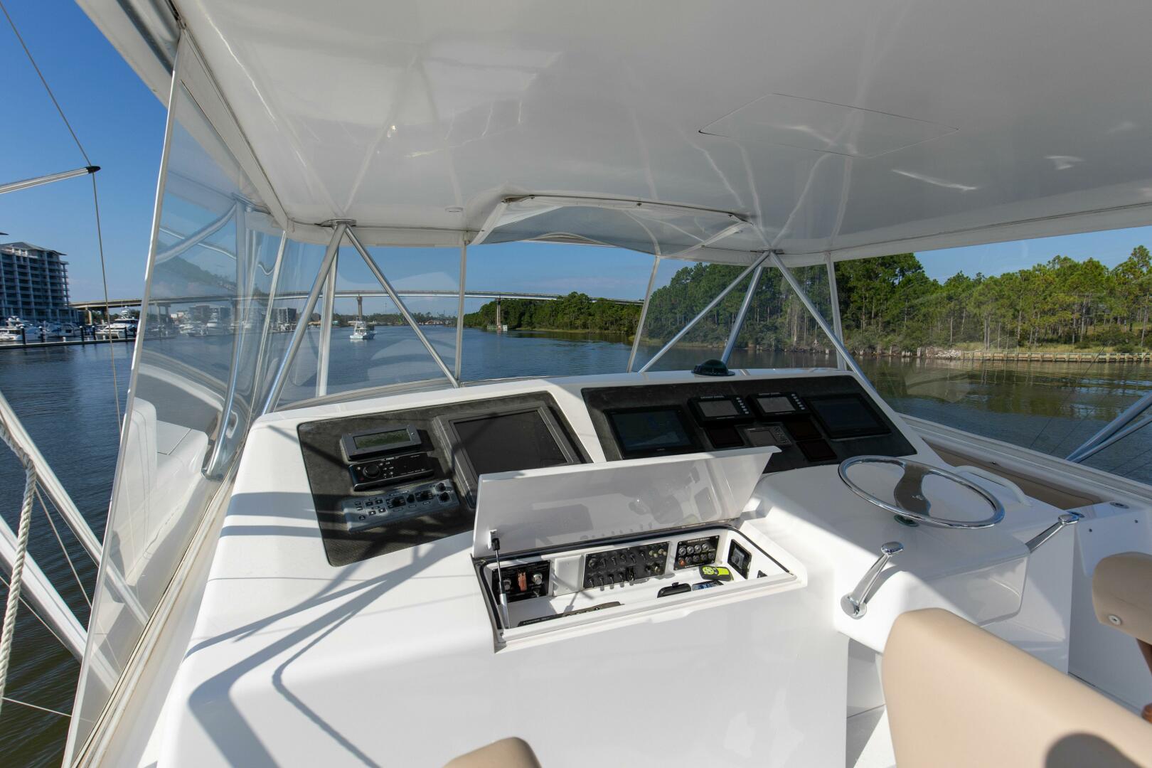Slide: The Image of 2002 61 Viking Convertible Bridge (3) - 4695209