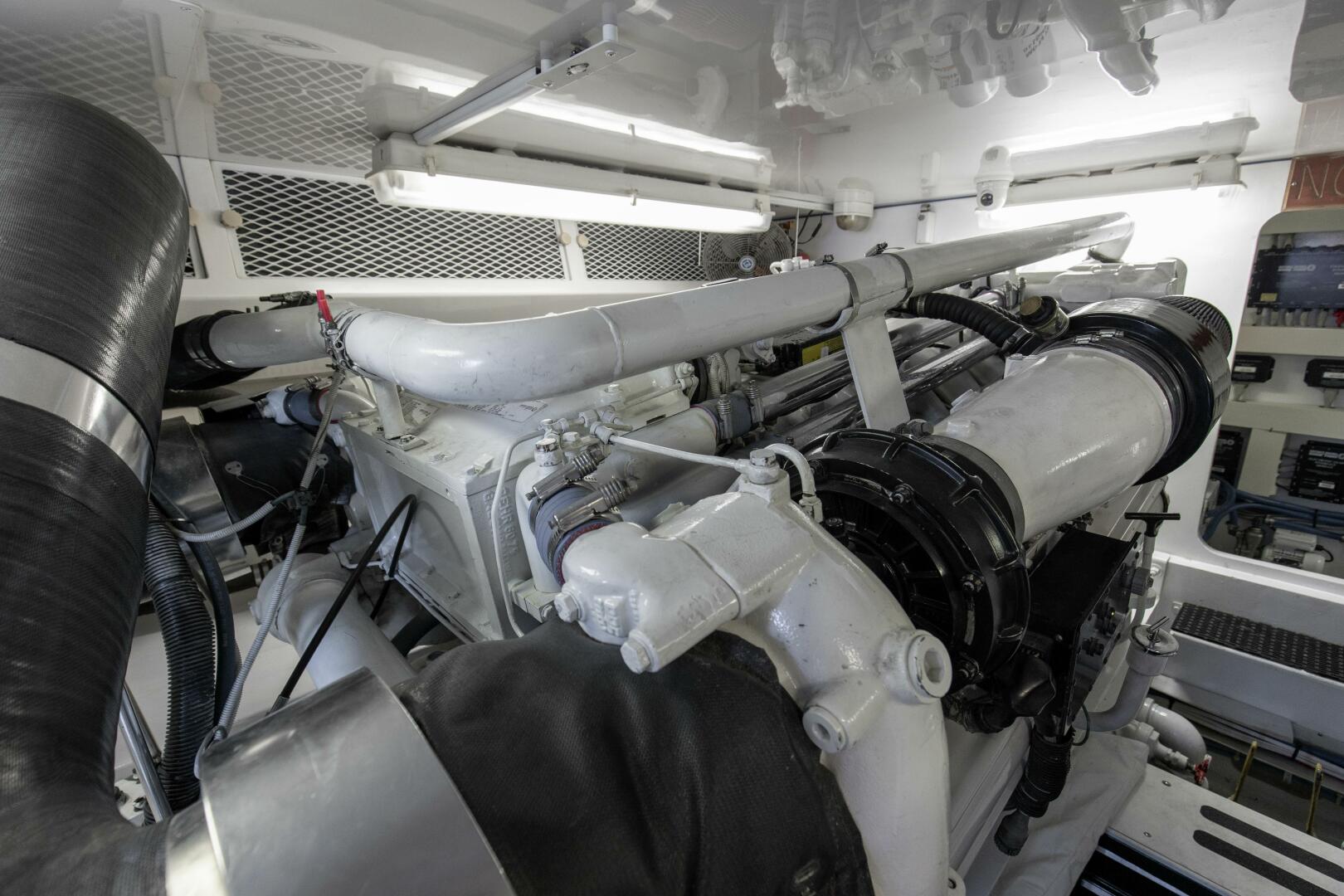 Slide: The Image of 2002 61 Viking Convertible Watusi Engine Room (2) - 4695305