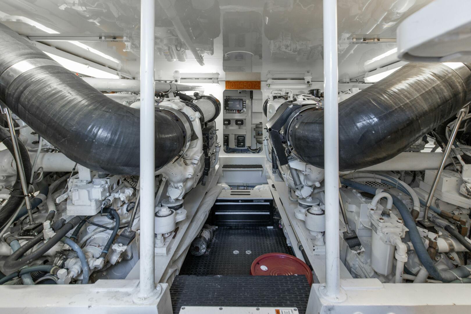 Slide: The Image of 2002 61 Viking Convertible Watusi Engine Room - 4695320