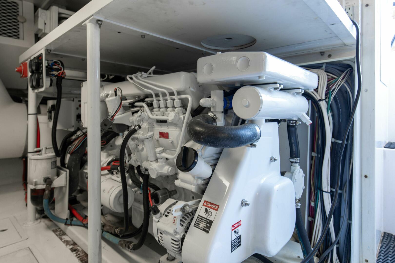 Slide: The Image of 2002 61 Viking Convertible Watusi Gensets - 4695324