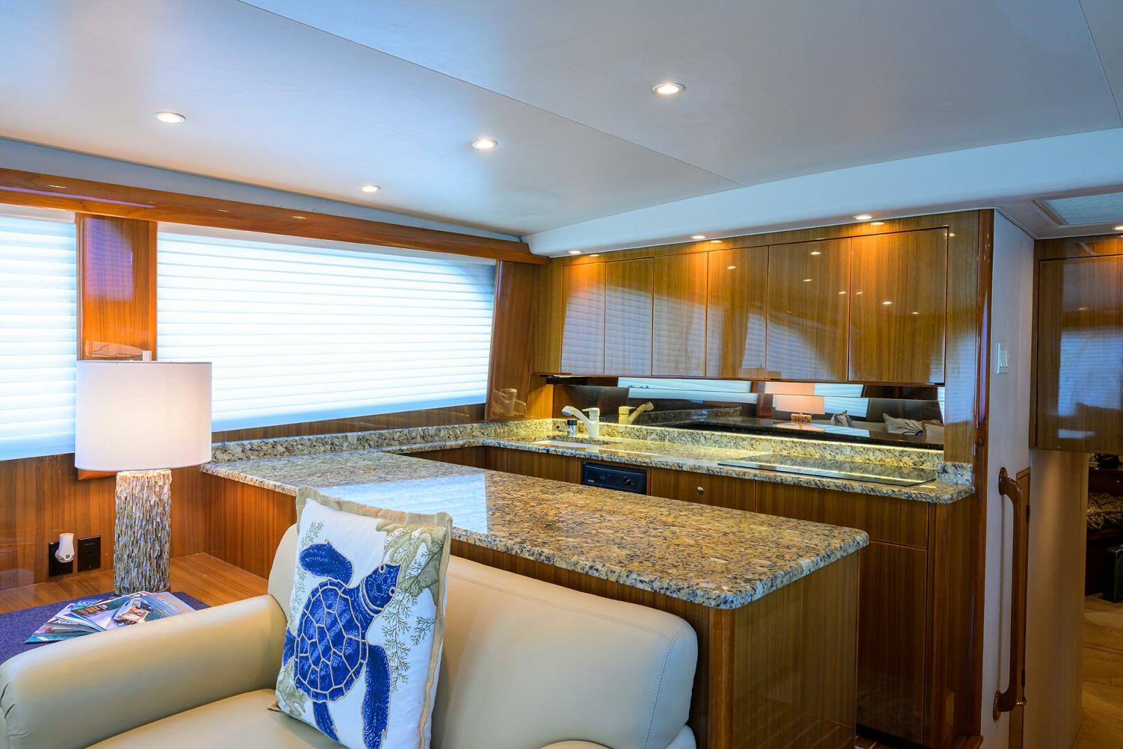 Slide: The Image of Viking 61 Enclosed Bridge 2006 - 4655010