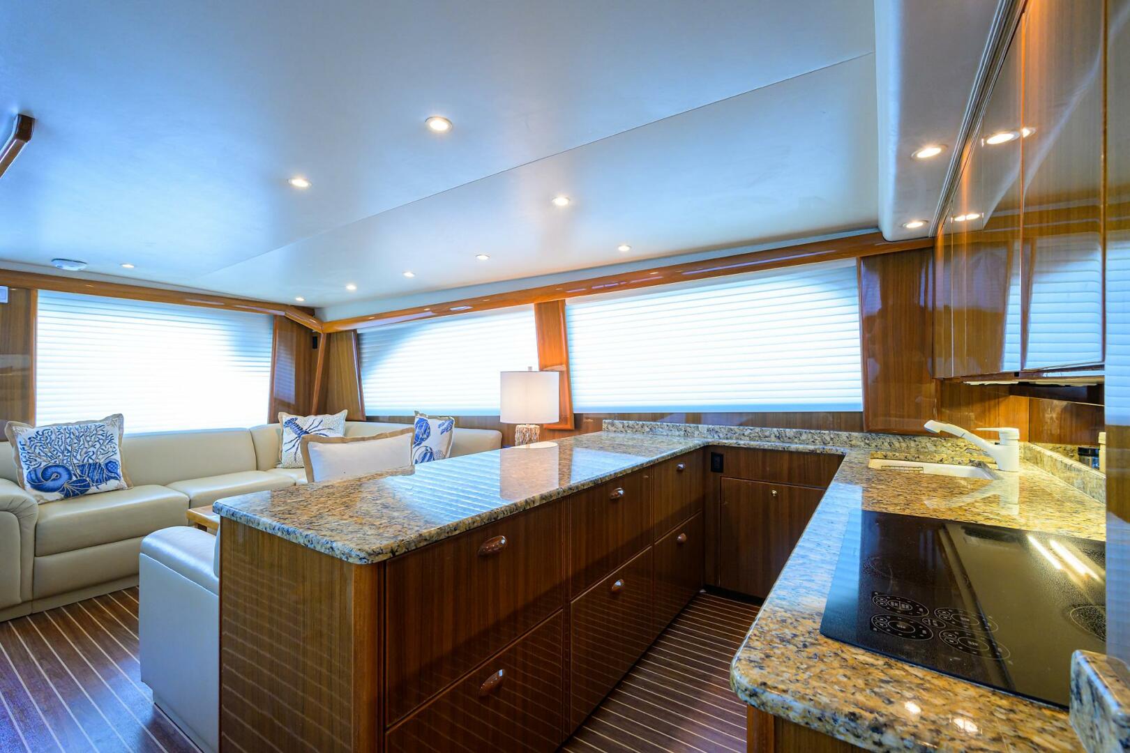 Slide: The Image of Viking 61 Enclosed Bridge 2006 - 4655012