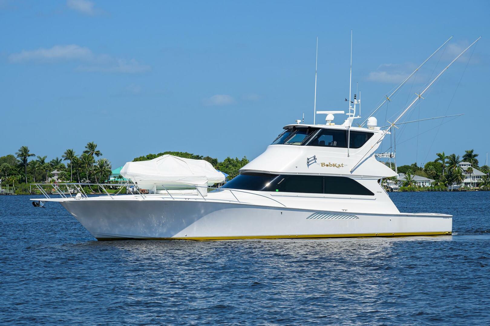 Slide: The Image of Viking 61 Enclosed Bridge 2006 - 4655250