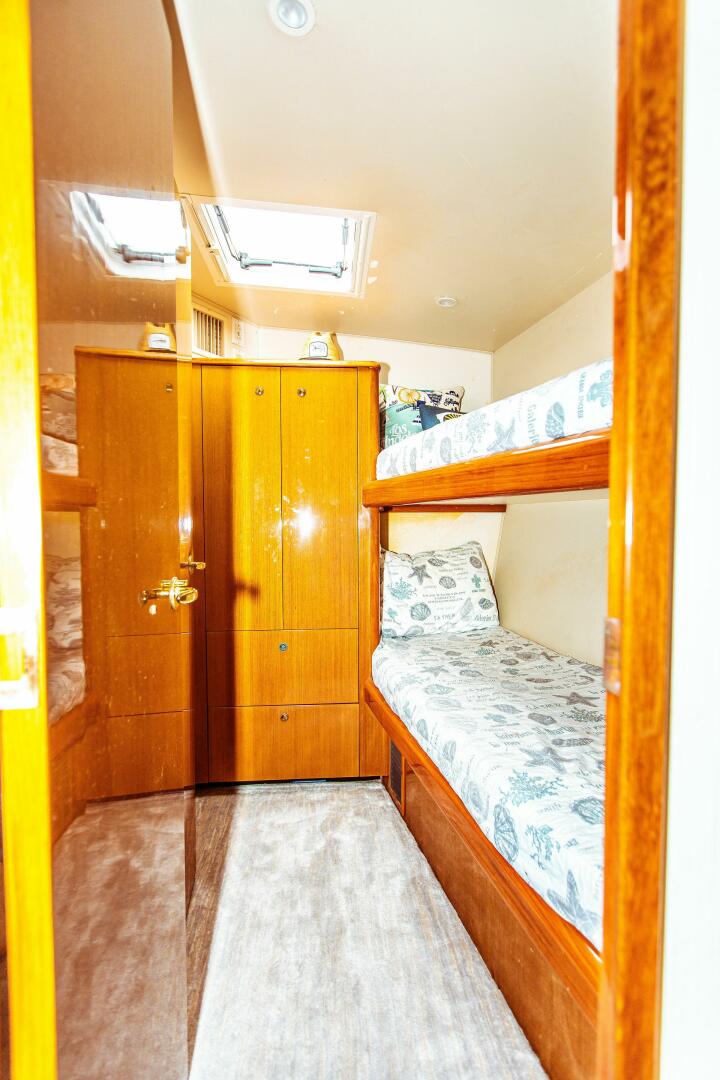 Slide: The Image of 2002 Viking 61 Flybridge Starboard Guest Stateroom - 3727215