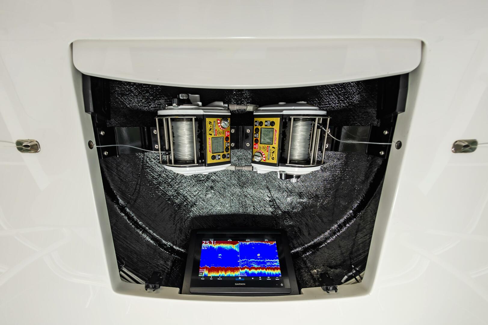 Slide: The Image of Viking 64 Convertible 2024 - 4821454