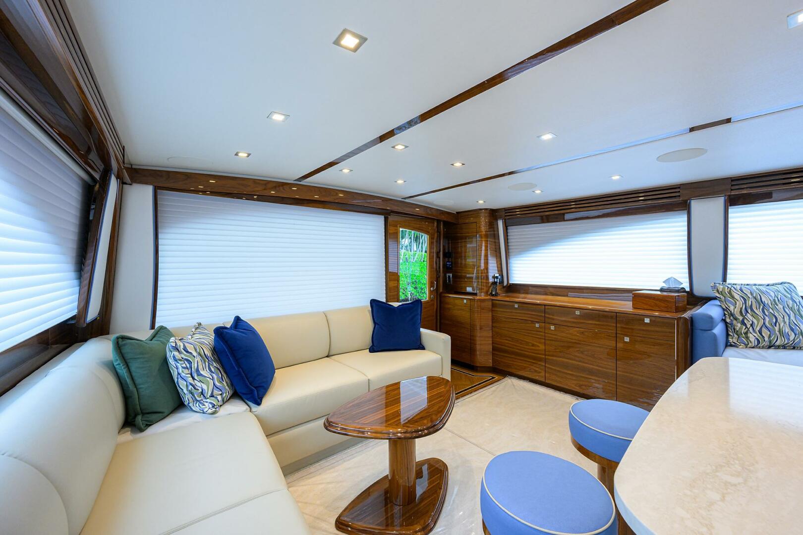 Slide: The Image of Salon - 5140655