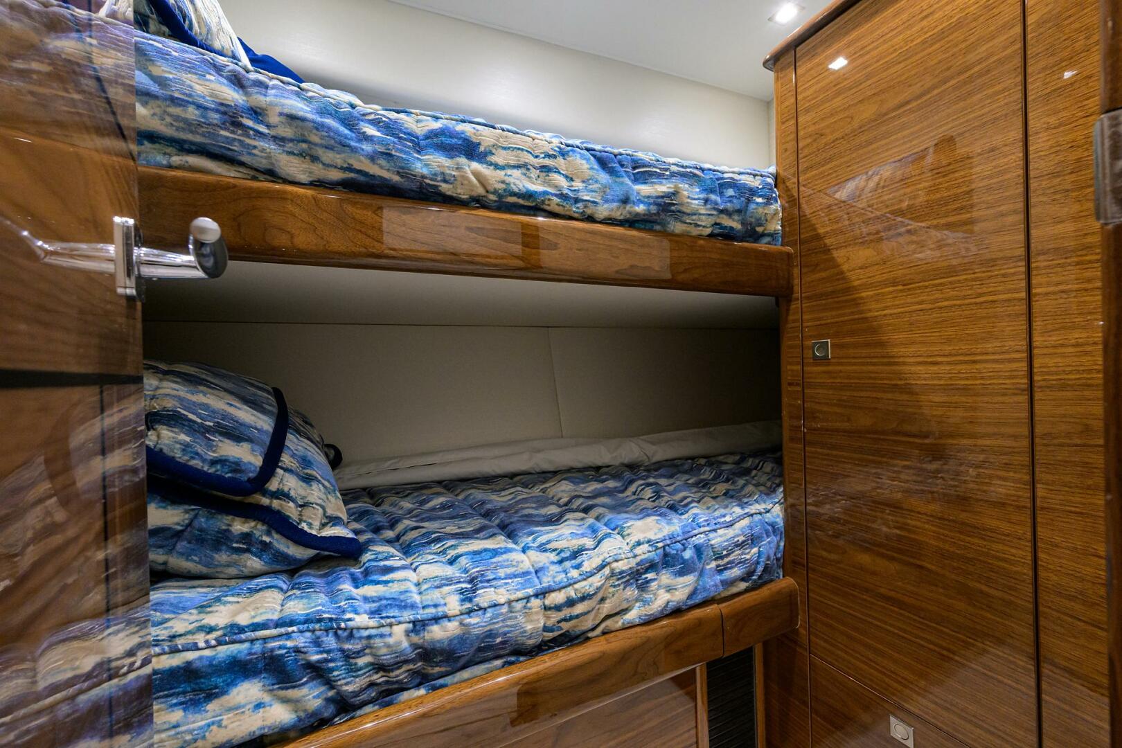 Slide: The Image of Forward Port Stateroom - 5140690