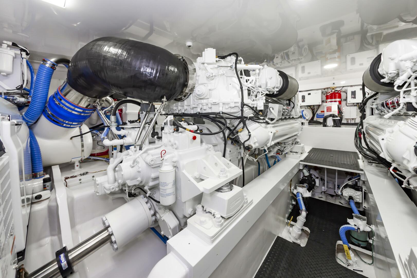 Slide: The Image of Viking 64 Convertible 2024 - 4821535