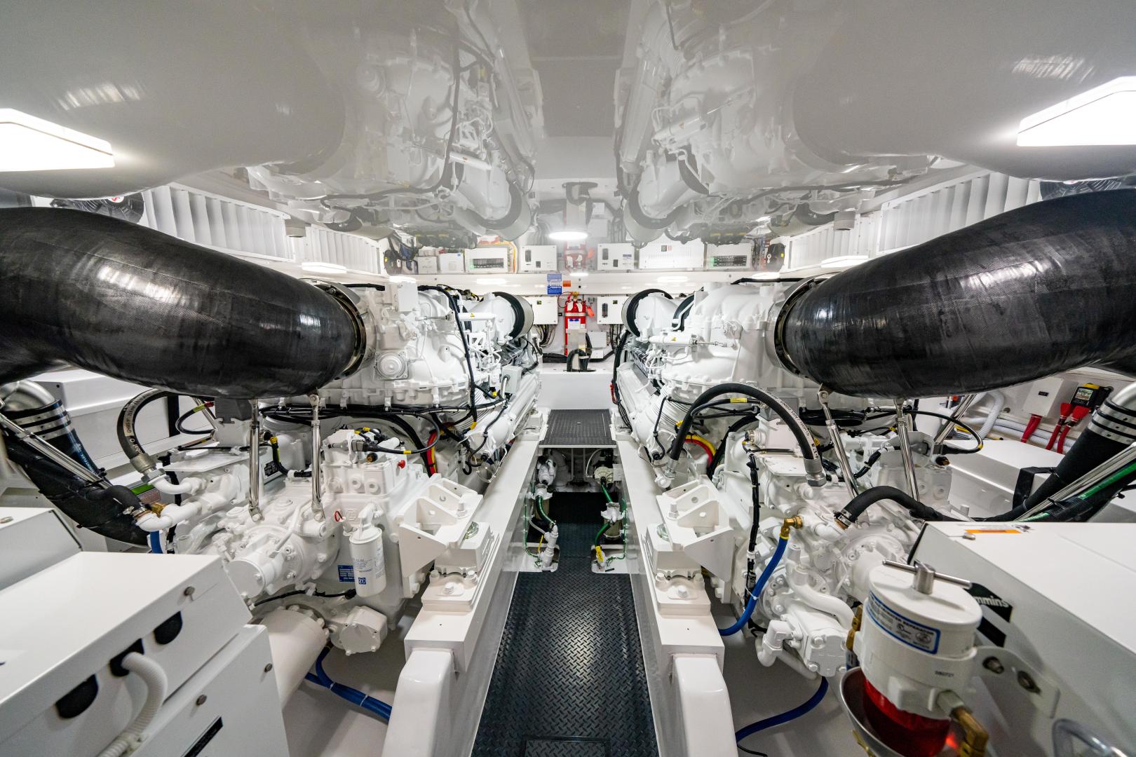 Slide: The Image of Viking 64 Convertible 2025 - 3694147