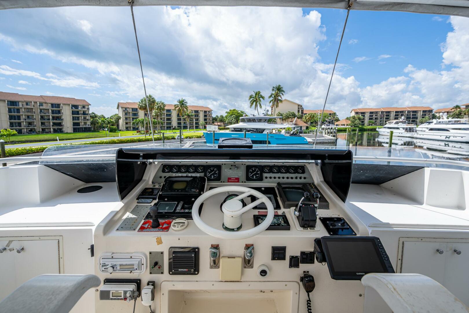 Slide: The Image of Viking 65 1991 - 5313851