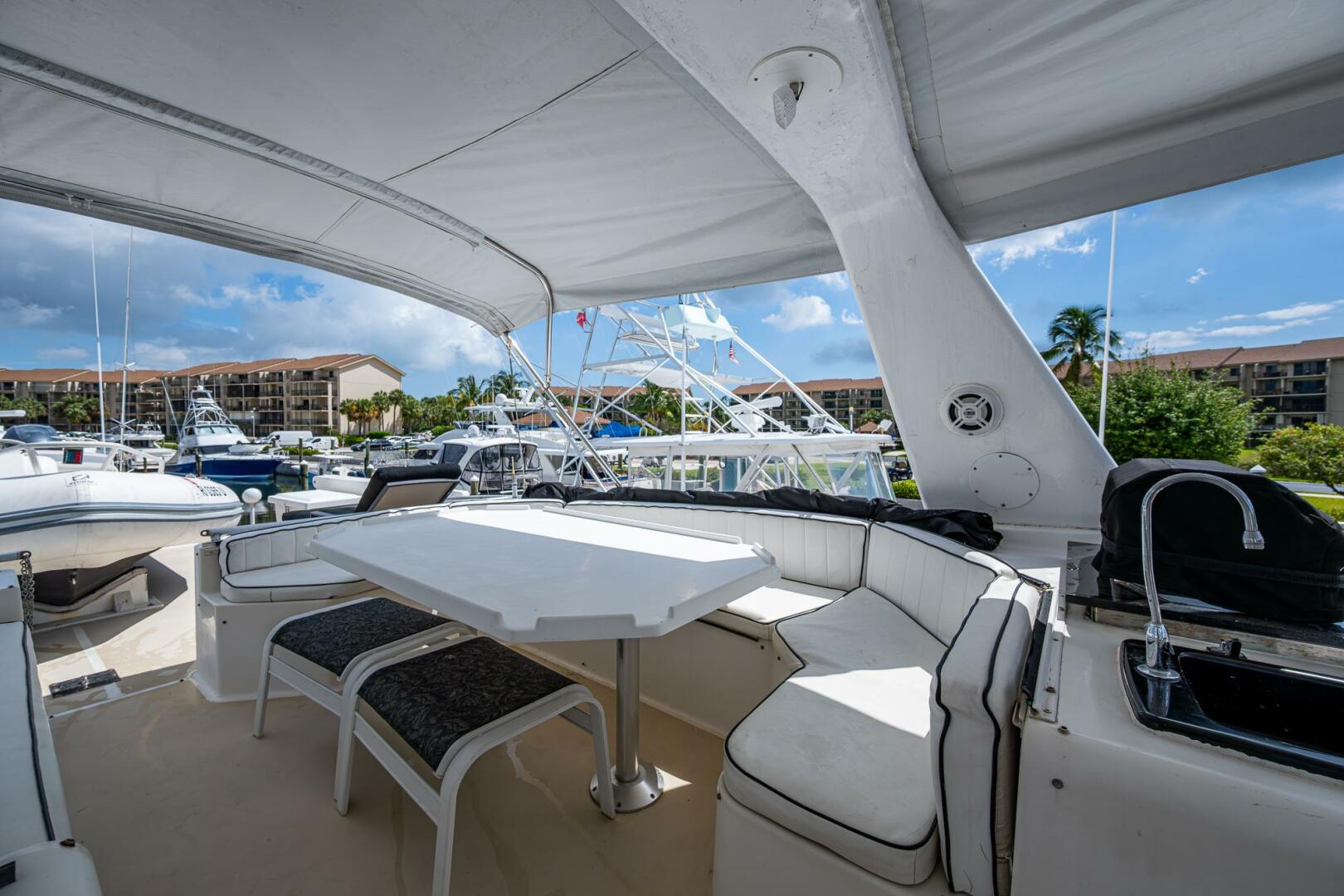 Slide: The Image of Viking 65 1991 - 5313853