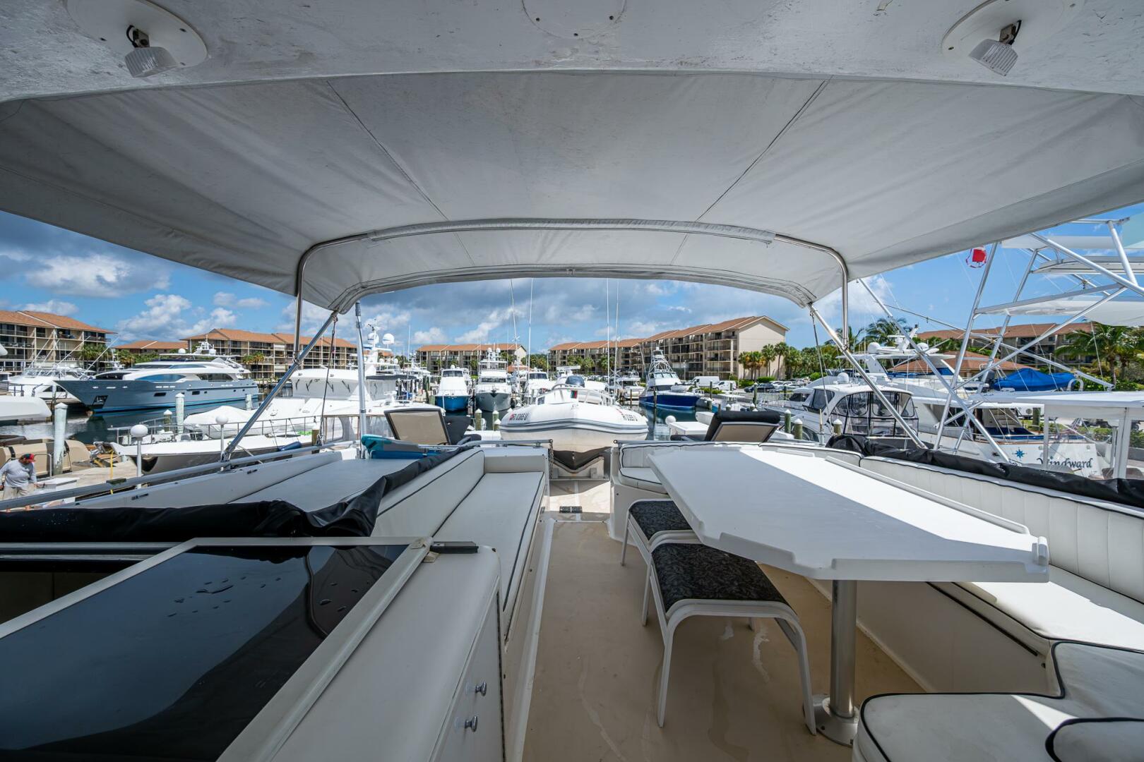 Slide: The Image of Viking 65 1991 - 5313854