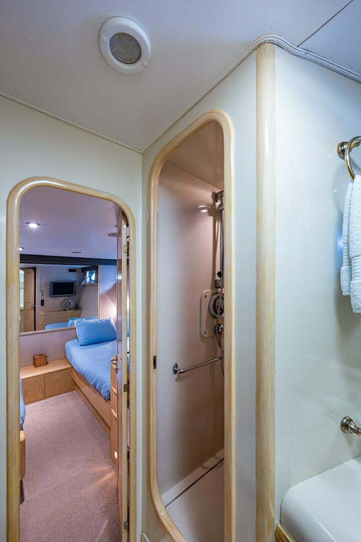 Slide: The Image of Viking 65 1991 - 5313867