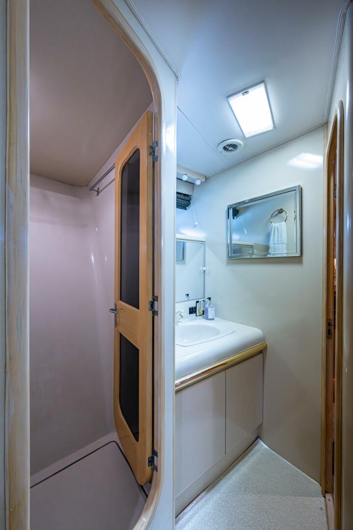 Slide: The Image of Viking 65 1991 - 5313868