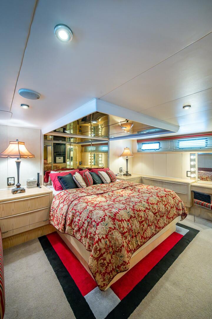 Slide: The Image of Viking 65 1991 - 5313893