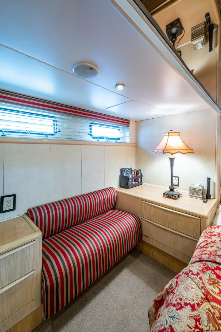 Slide: The Image of Viking 65 1991 - 5313902