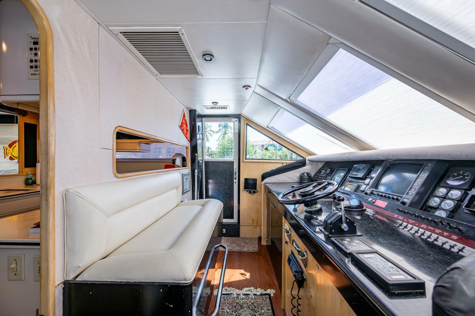 Slide: The Image of Viking 65 1991 - 5313906