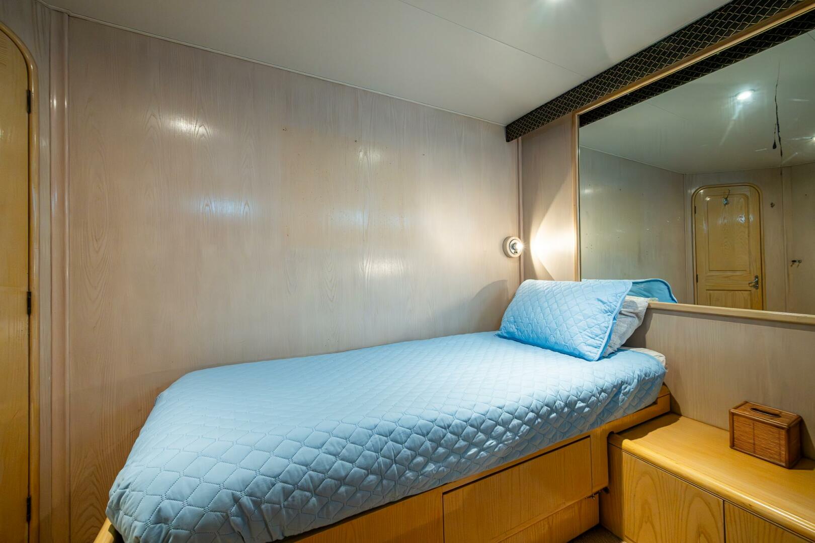 Slide: The Image of Viking 65 1991 - 5313915