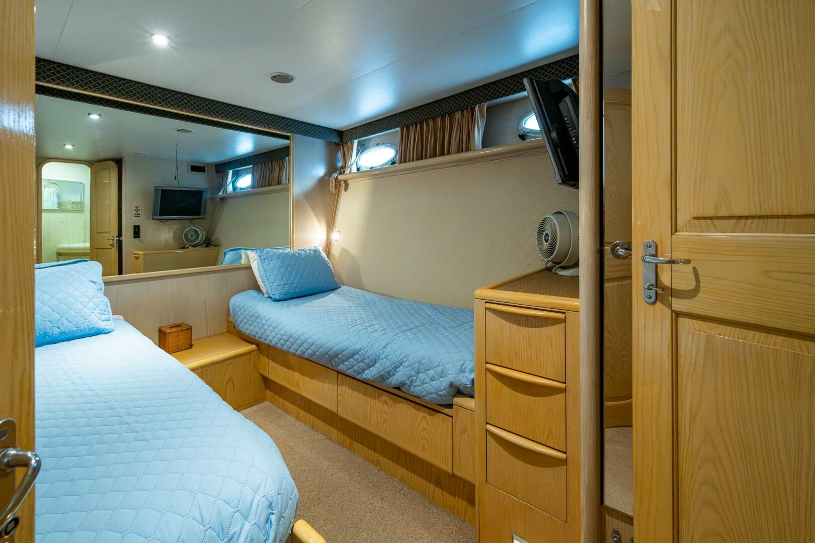 Slide: The Image of Viking 65 1991 - 5313916