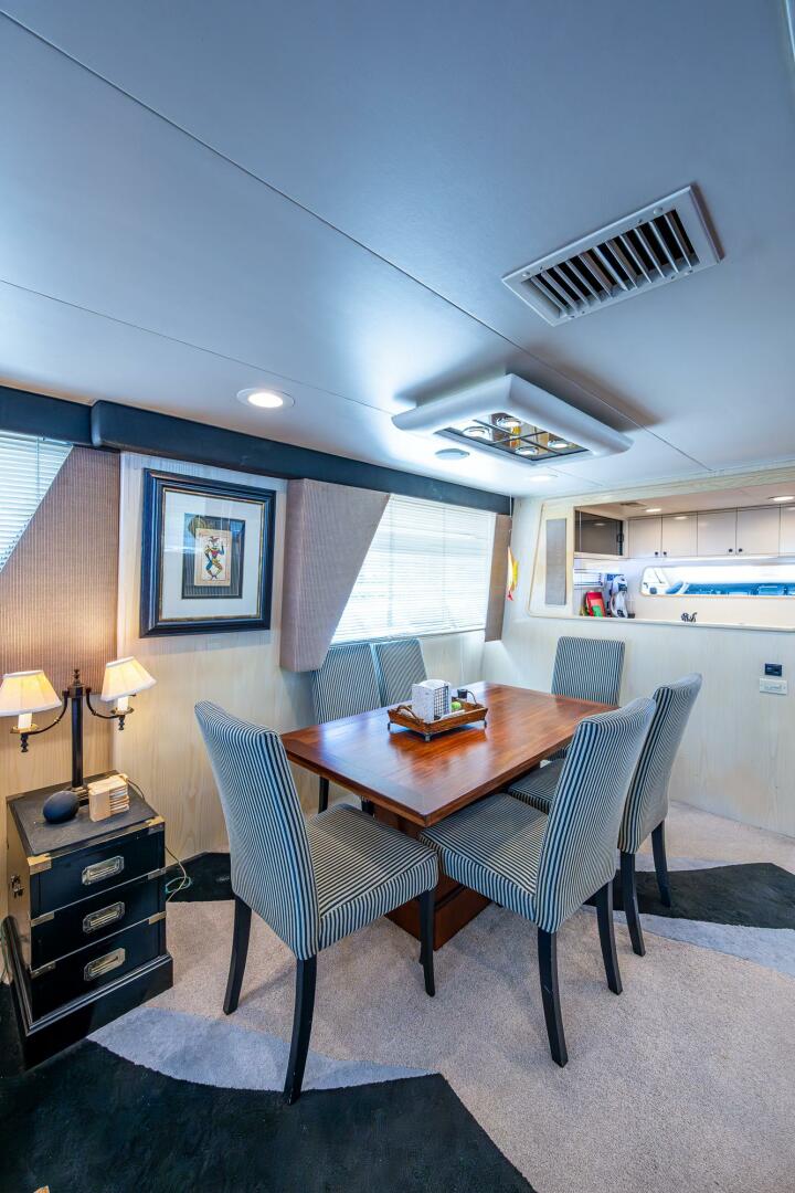 Slide: The Image of Viking 65 1991 - 5313943