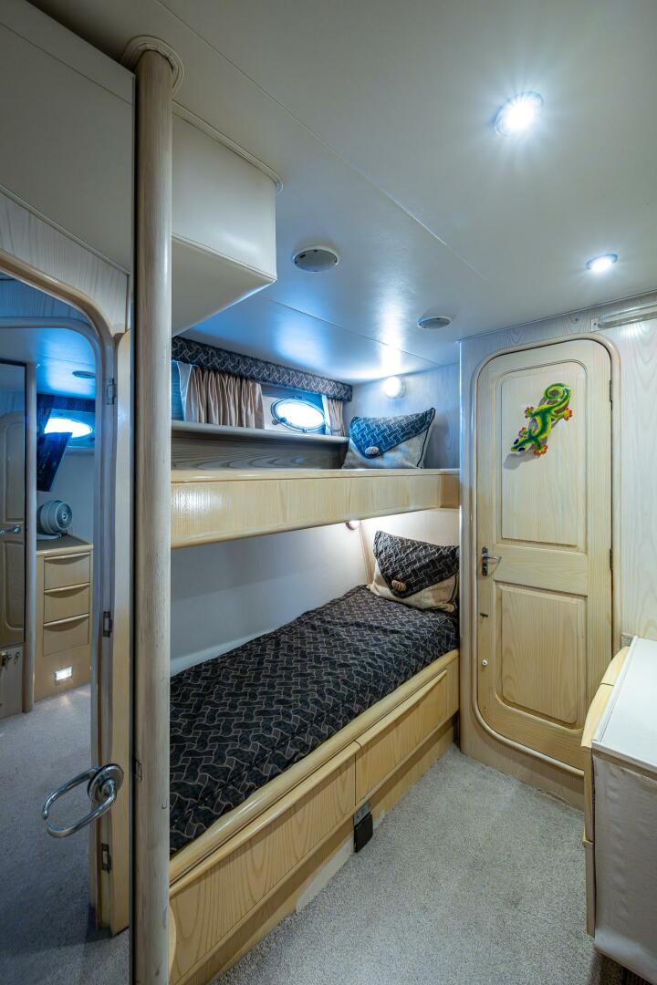 Slide: The Image of Viking 65 1991 - 5313951