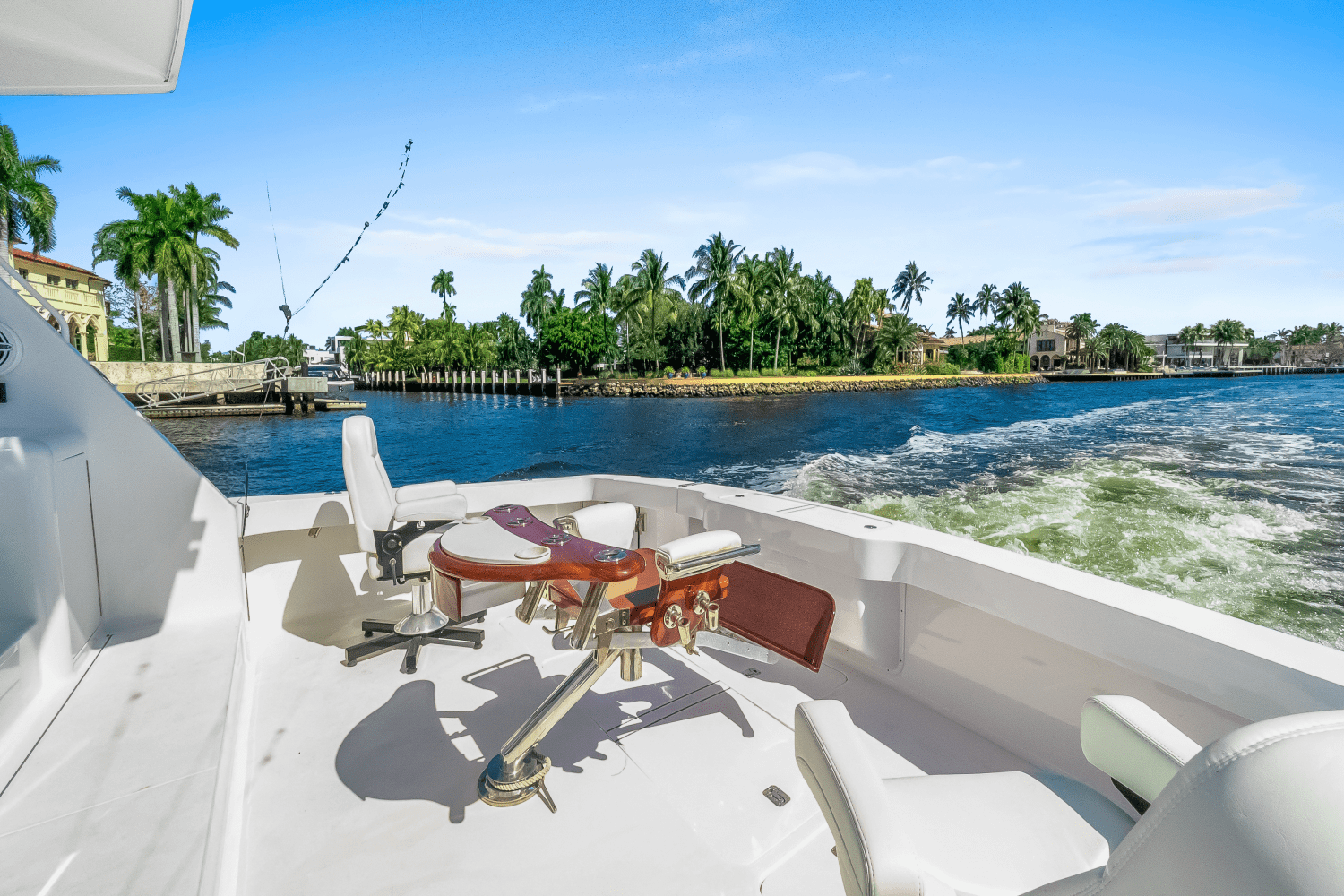 Slide: The Image of Viking 65 ENCLOSED BRIDGE 2002 - 25