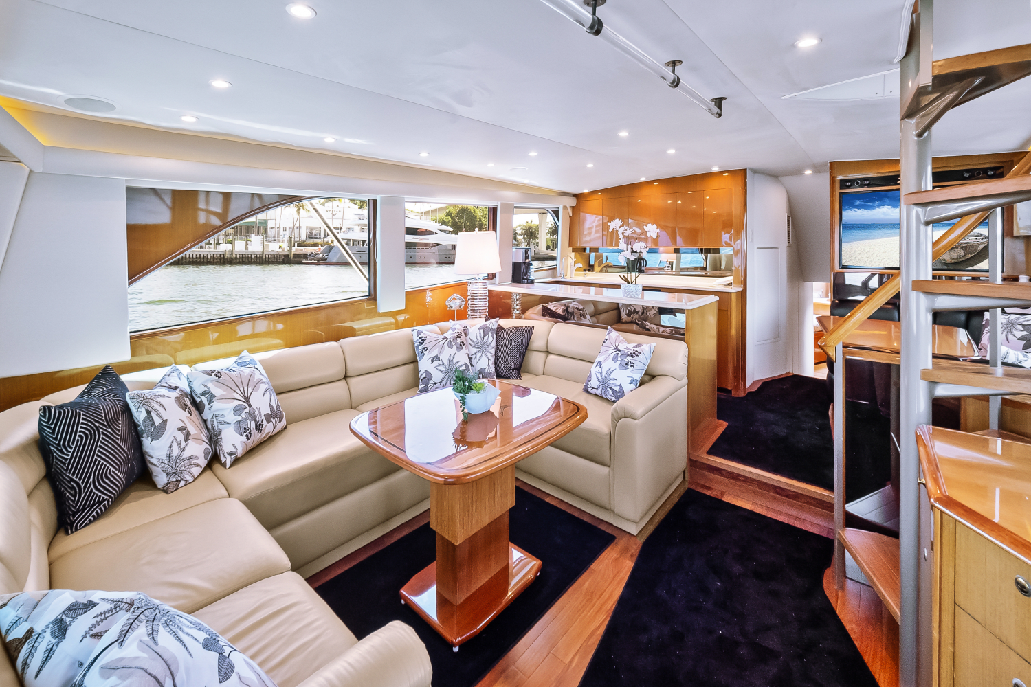 Slide: The Image of Viking 65 ENCLOSED BRIDGE 2002 - 3